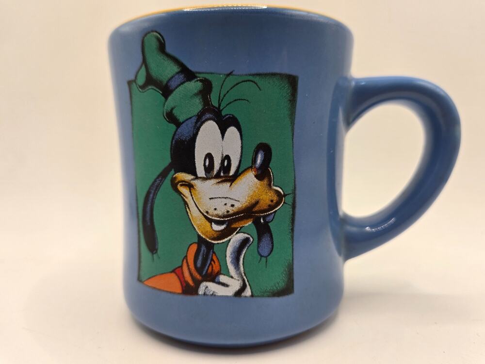 Walt Disney Goofy Coffee Cup Mug Ceramic Blue Green Portrait Made in Thailand